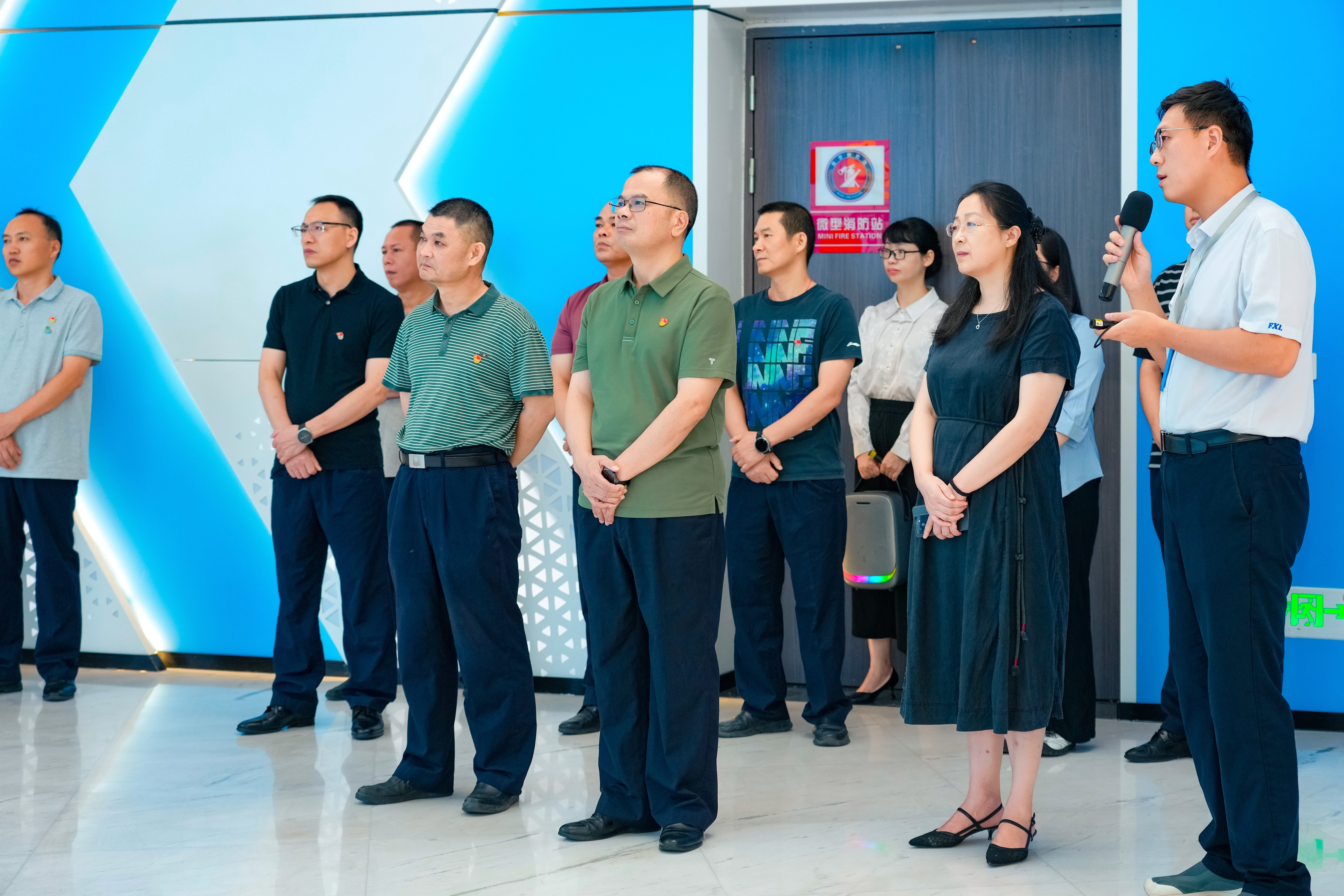 图片2(1).jpg 图片2(1).jpg