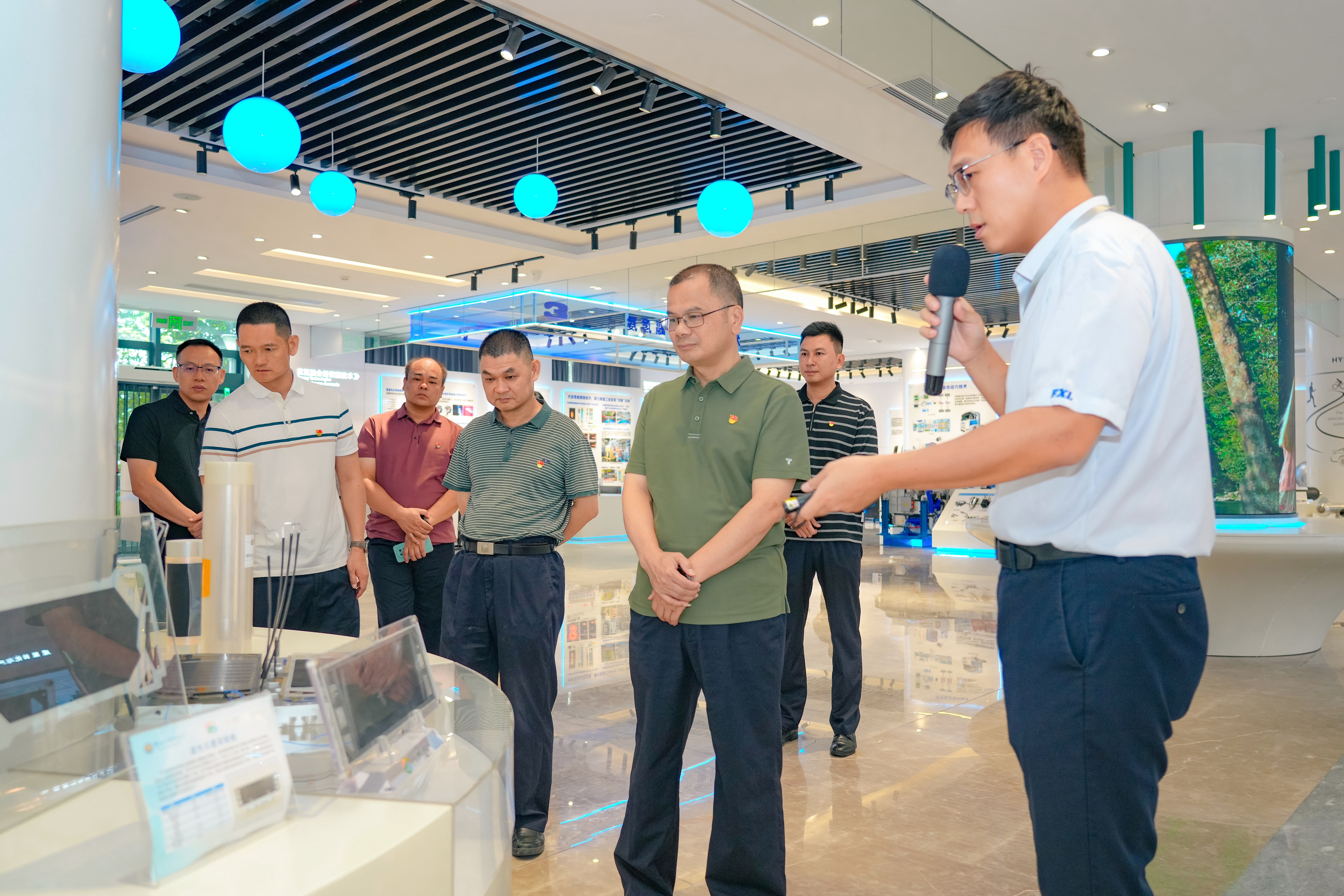 图片3(1).jpg 图片3(1).jpg