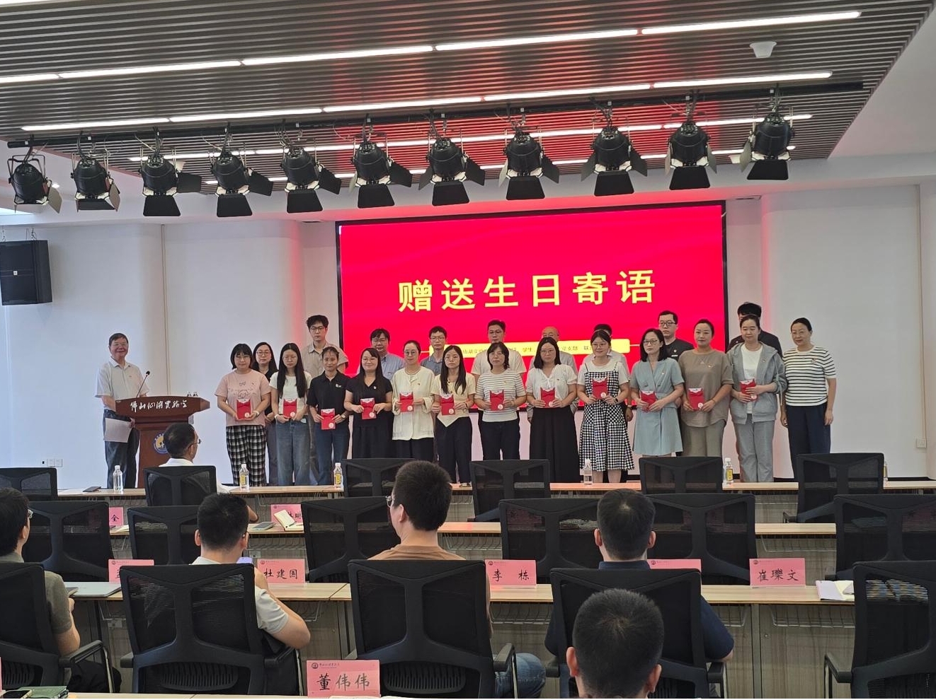 图片7.jpg 图片7.jpg