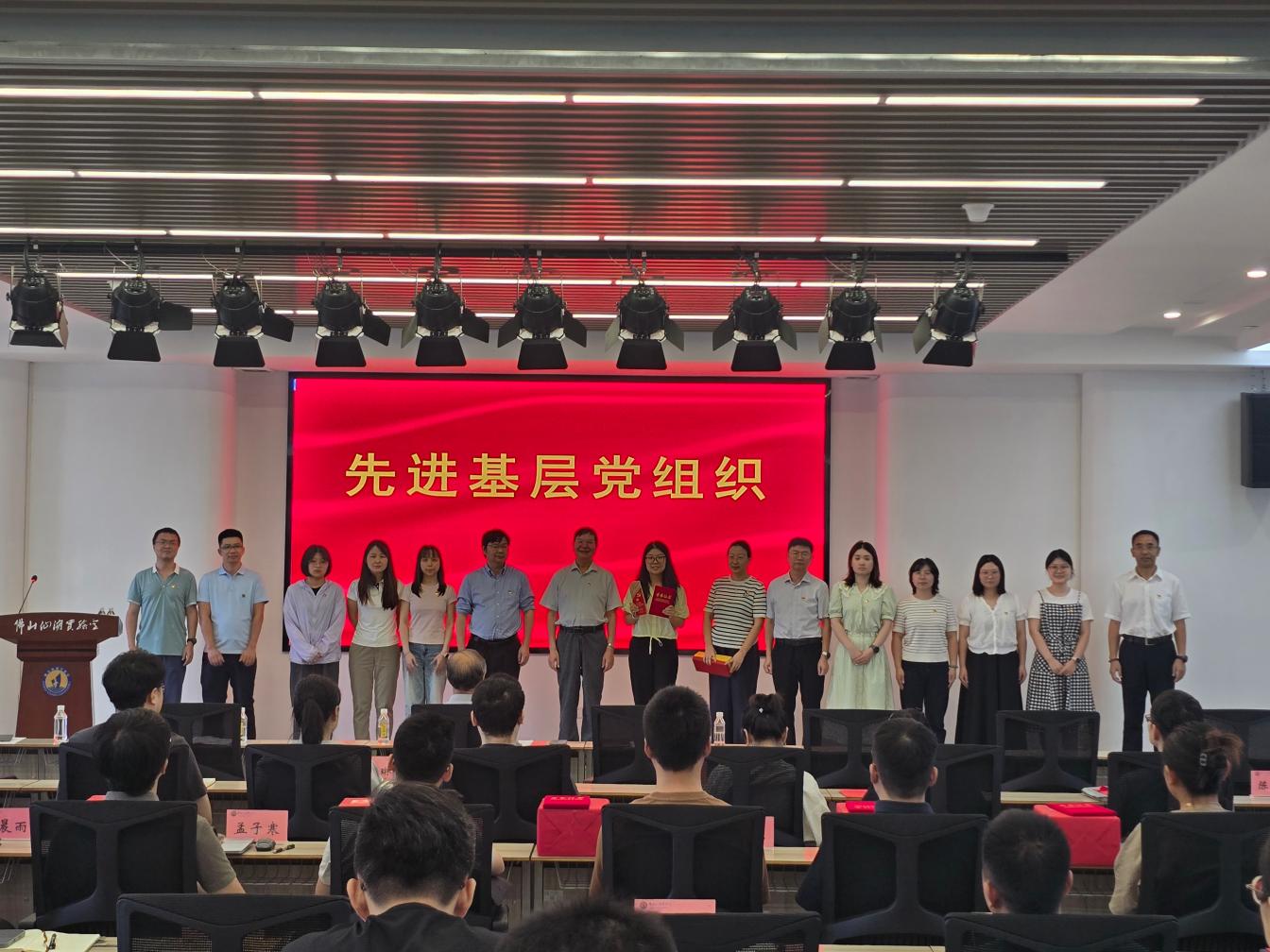 图片10.jpg 图片10.jpg
